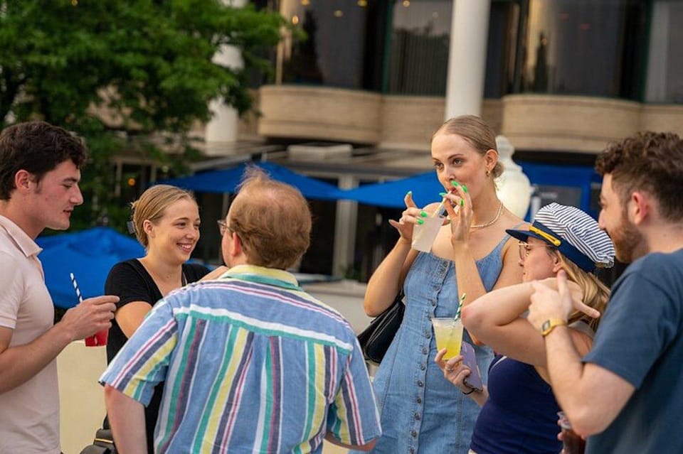 Washington DC: Sightseeing Brunch Cruise with Open Bar - Premium Open Bar: Drinks That Change the Mood