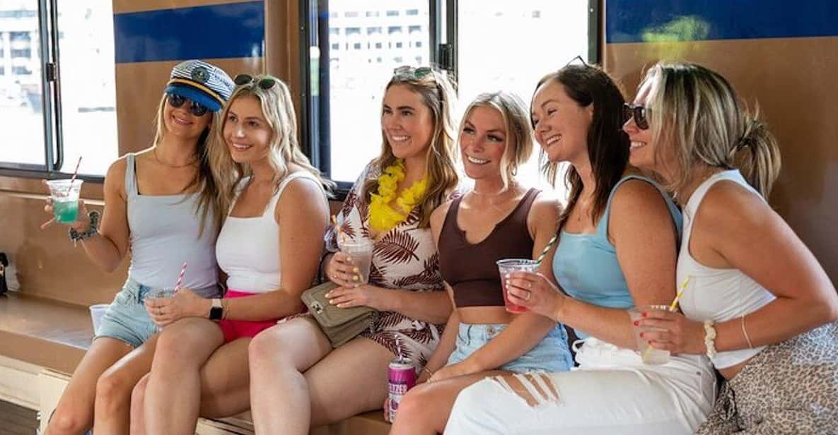 Washington DC: Sightseeing Brunch Cruise with Open Bar - Music + Skyline Views From Two Decks