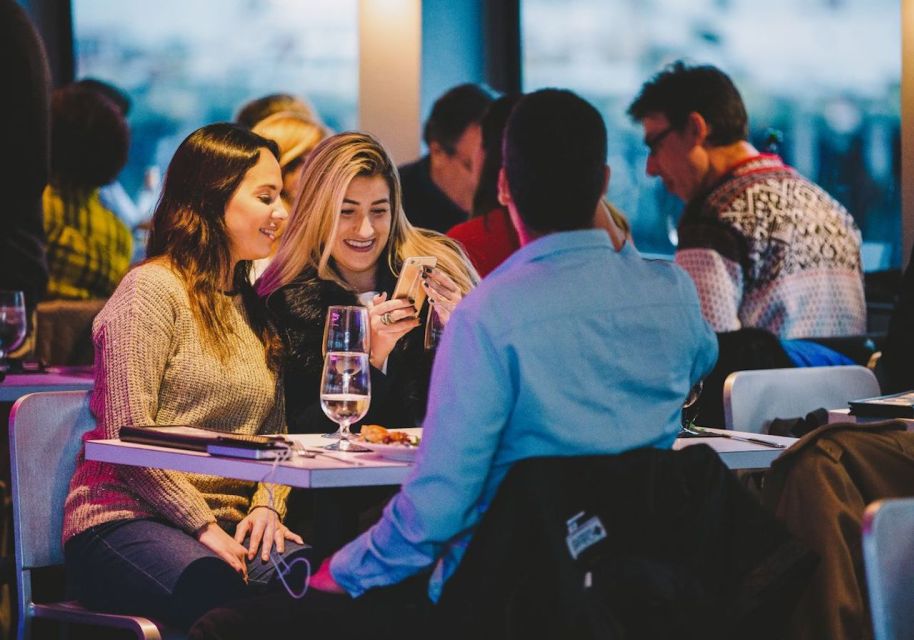 Washington, DC: Thanksgiving Day Lunch Cruise - A Thanksgiving Boat Ride on the Potomac: What This 2-Hour Lunch Feels Like