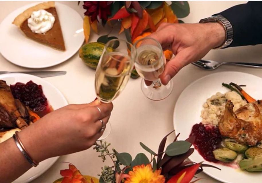 Washington, DC: Thanksgiving Day Lunch Cruise - The Buffet and Coffee: Chef-Prepared Thanksgiving Comfort Onboard