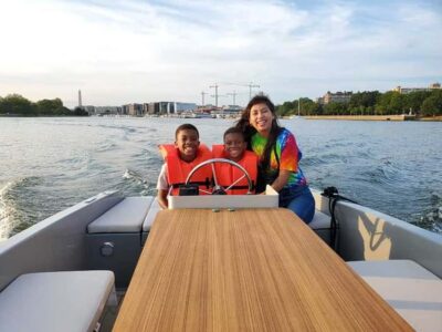 Washington DC: The Wharf Self-Driven Boat Tour with Map - Price and value: $126 per group for up to 8