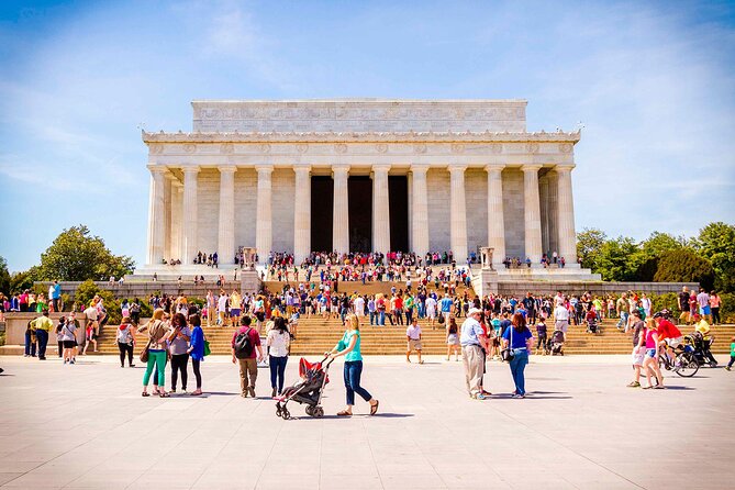 White House and National Mall Highlights with Lincoln Memorial - Vietnam Veterans Memorial: the full-length granite walk